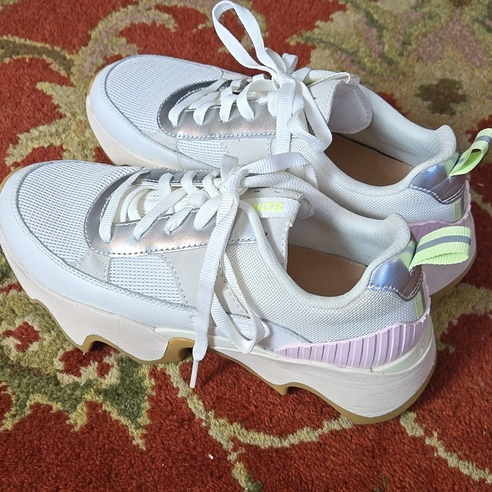 Sorel Kinetic Impact Wonder Lace PINK + WHITE running Shoes - Picture 3 of 8